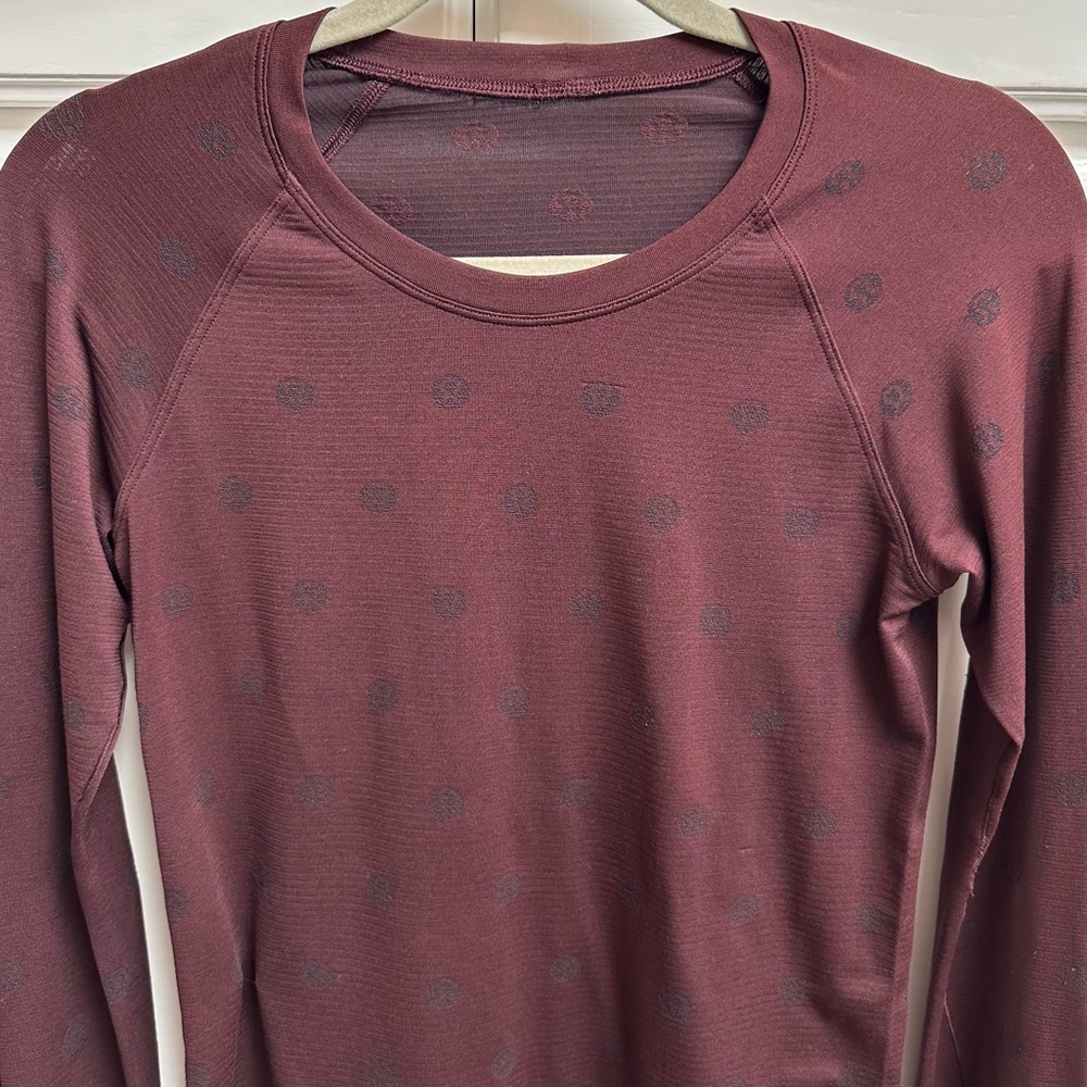 Lululemon Swiftly Tech Long Sleeve Shirt 2.0 Burgundy Wine Color Size 6 - Picture 3 of 10